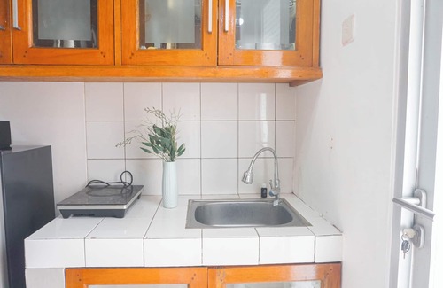 Pondokcina Apartment | Homey And Cozy Studio Apartment Margonda Residence 2