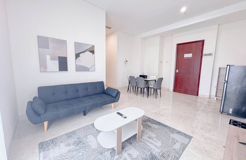 Surabaya Apartment | Homey And Simply 3Br At Grand Sungkono Lagoon Apartment