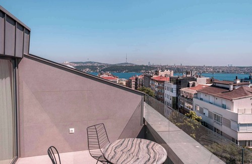 Besiktas Apartment | Homie Suites | 2br Duplex Penthouse/Sea View #M10