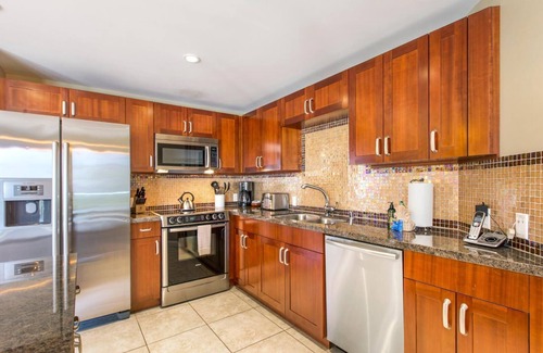 Honokowai Condo | Honua Kai | 5 Free Rental Cars | KBM Resorts | Well Appointed | 5 Units, 6 Bedrooms | HK ML-1742