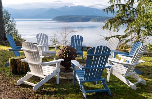 Silverdale House | Hood Canal LUX Waterfront Group Retreat