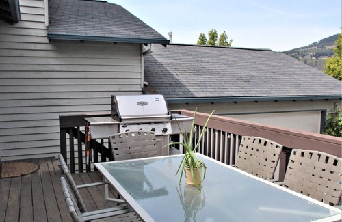 Hood River House | Hood River Family Vacation Home