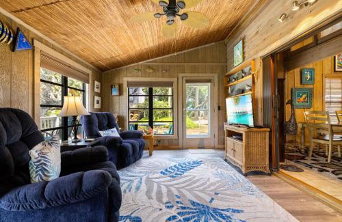 Cedar Key House | Hook, Wine and Sinker Cottage