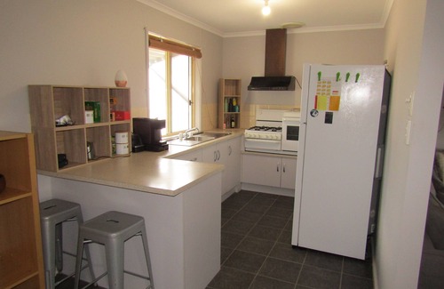 Minlacowie House | Hooked on Hardwicke - Short walk to the beach! Off Peak special!