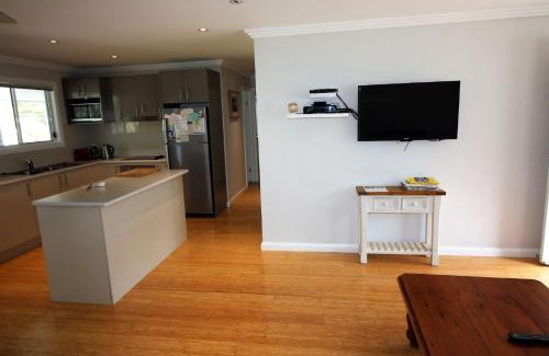 Bendalong House | Hop Hop House