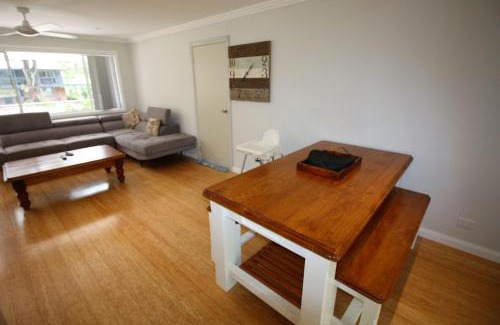 Bendalong House | Hop Hop House