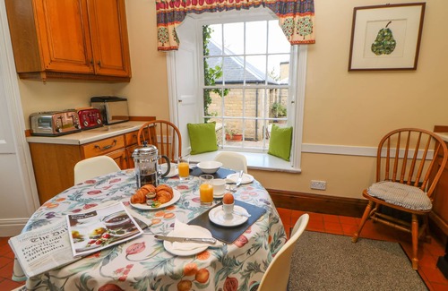 Eastgate Cottage | HORSLEY HALL, family friendly, luxury holiday cottage in Eastgate