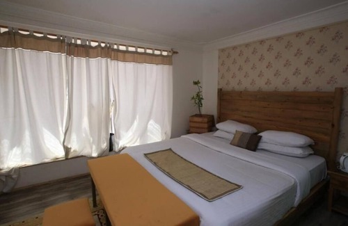 Leh Bed & Breakfast | Horzay stays - Double Room with Mountain View - 3