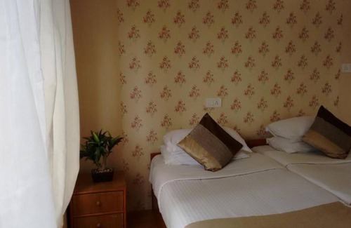 Leh Bed & Breakfast | Horzay stays - Double Room with Mountain View - 5