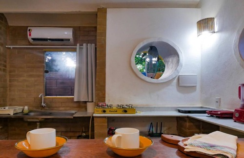 Imbassai Ski Chalet | Hospedagem única em Imbassaí, entre rio e mar