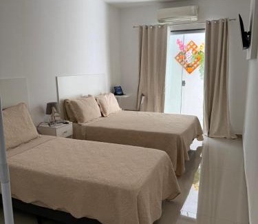 Pe Pequeno House | Hospedagem Caminho das Praias