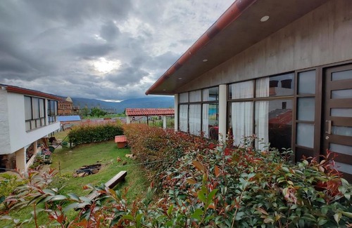 La Capilla House | Hospedaje Las Golondrinas - Tibirita, Cundinamarca