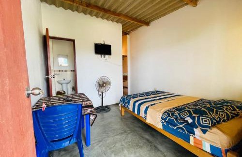 Los Pinos Hotel | Hospedaje Ocasos- Restaurante Mar de brasas