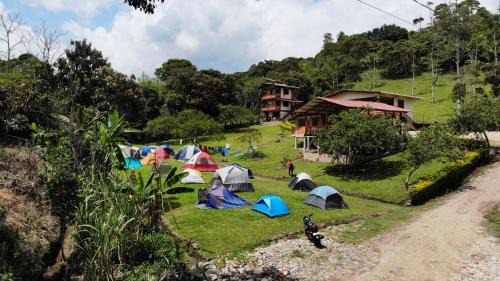 San Agustin Hotel | Hospedaje y Camping Buena Vista