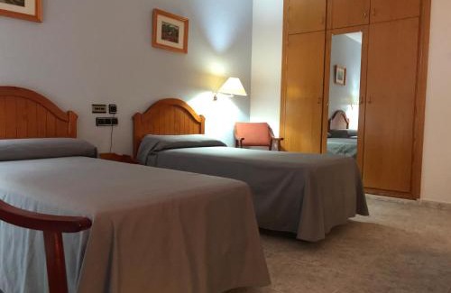 Torredonjimeno Hotel | Hospedium Hotel Twist
