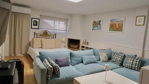 Premia de Dalt Apartment | Host Dalies