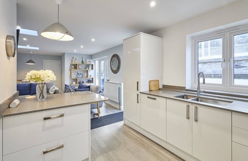 Berwick-upon-Tweed House | Host & Stay | Harrow Bothy