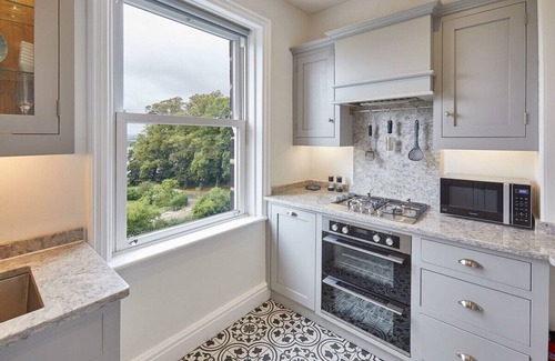Harrogate Apartment | Host & Stay | Kulla Loft