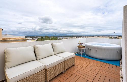 Parchal Villa | Host Wise - Deluxe House - Terrace & BBC