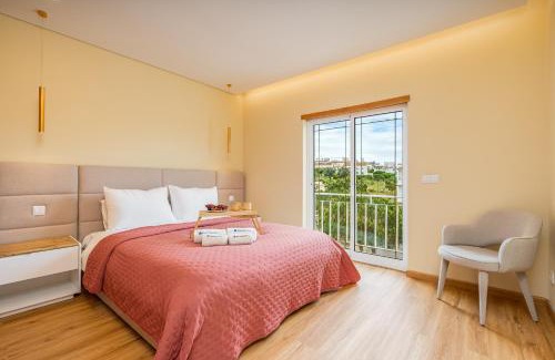 Parchal Villa | Host Wise - Deluxe House - Terrace & BBC