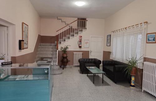 Ocana House | Hostal Ávila