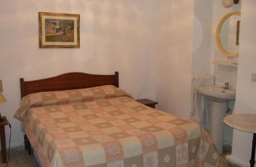 San Basilio House | Hostal Alcázar