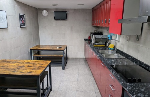 Sant Gervasi Hotel | Hostal Alogar