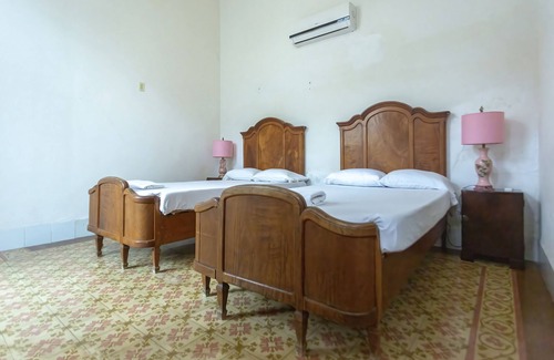 Cienfuegos House | Hostal Autentica Perla