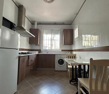 Algamitas House | Hostal Cueva De Los Frailes