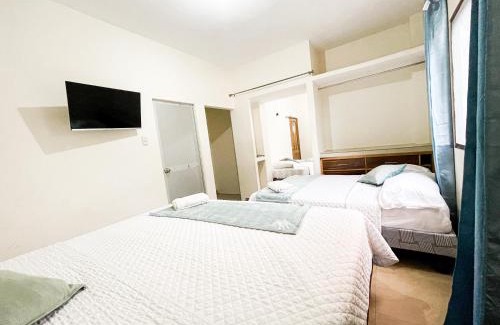 Puerto Lopez Hotel | Hostal D'Meli