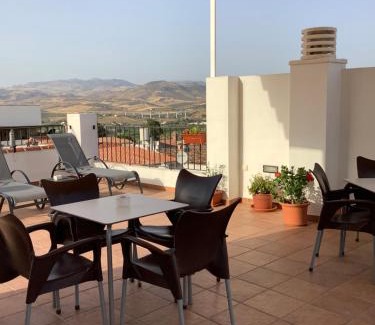 Alora House | Hostal Delia