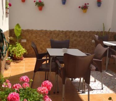 Alora House | Hostal Delia