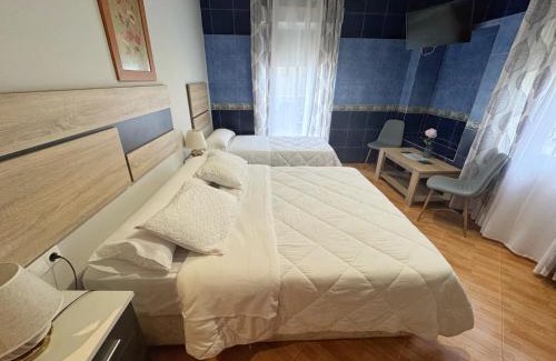 El Brillante House | Hostal El Brillante - Alojamientos El Duque