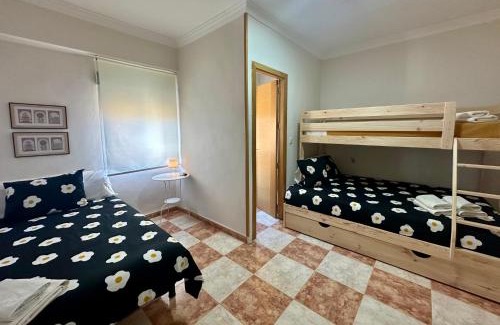 Olula Del Rio House | Hostal J&C