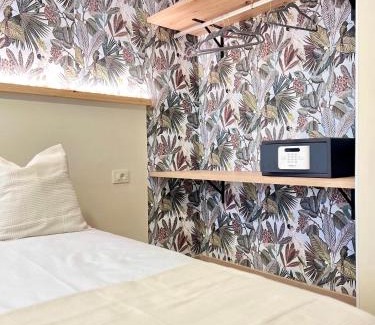 Culleredo House | Hostal LA POETISA - Auto Check-in