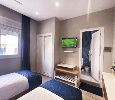 Miramar Hotel | HOSTAL MH BORJ