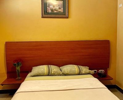Guayaquil Hotel | Hostal Montesa