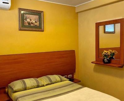 Guayaquil Hotel | Hostal Montesa