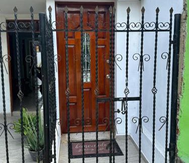 Necocli House | hostal orquideas de auri