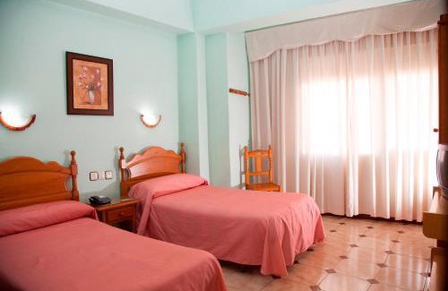 La Linea de la Concepcion House | Hostal París