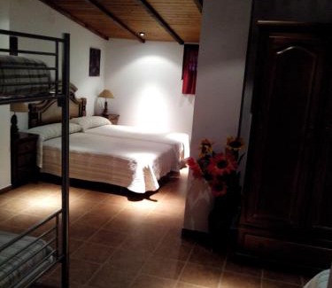 Fontoria House | Hostal Piñera