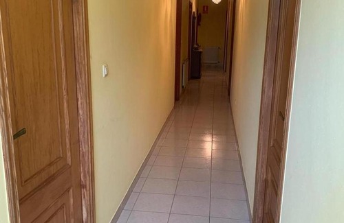 Oroso House | Hostal restaurante Seoane