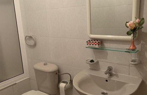 Oroso House | Hostal restaurante Seoane