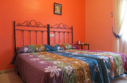 Benameji House | Hostal Restaurante Reina