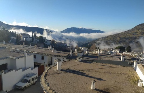 Capileira House | hostal ruta de las nieves