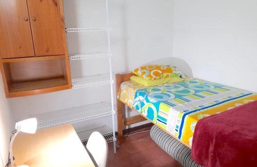 Suramericana House | Hostal Saveva Para Grupos Familias Estudiantes y Deportistas