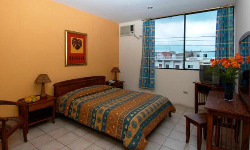 Puerto Bolivar Hotel | Hostal Solar Del Puerto