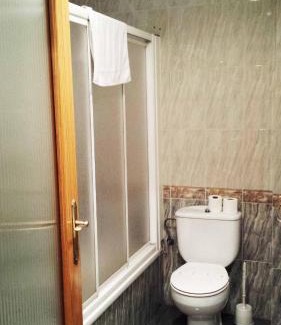 Valdepenas House | Hostal Valdepeñas by Bossh! Hotels