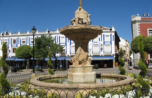 Valdepenas House | Hostal Valdepeñas by Bossh! Hotels