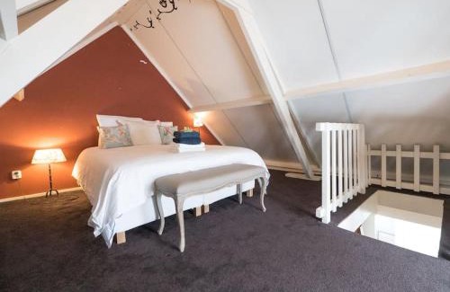 Wassenaar Apartment | Hosted by wendy Old city charming accommodation